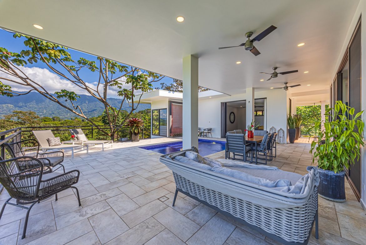 PROPERTY WITH BEAUTIFUL VIEWS OF THE SUNSET AND OCEAN, IN CHACARA OJOCHAL – 3.04 ACRES, Uvita, Costa Rica — photo 8