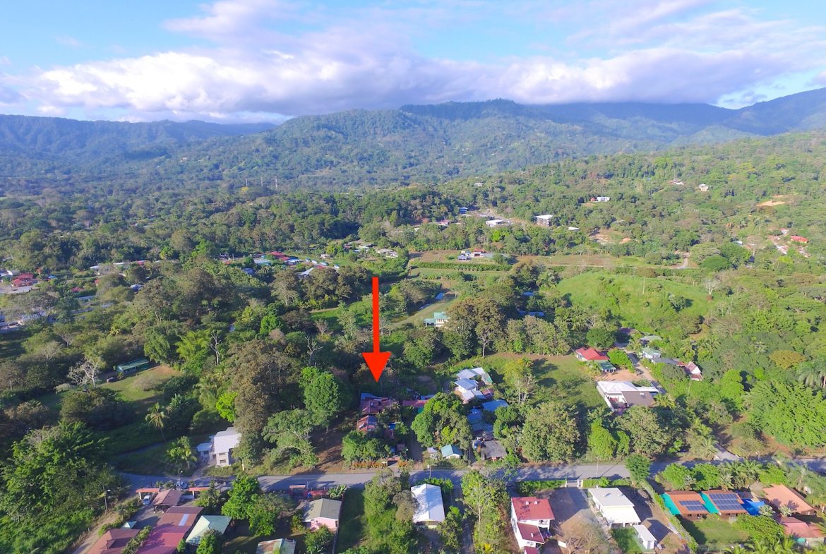 SUCCESSFUL BOUTIQUE HOTEL WITH OWNER’S HOME BY THE BEACH IN UVITA