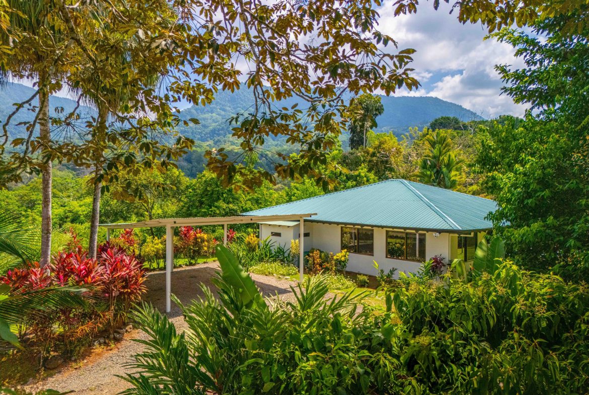 CASA TUCAN PROPERTY IN THE MIDDLE OF THE NATURE, IN TRES RIOS – 1.18 ACRES, Uvita, Costa Rica — photo 5