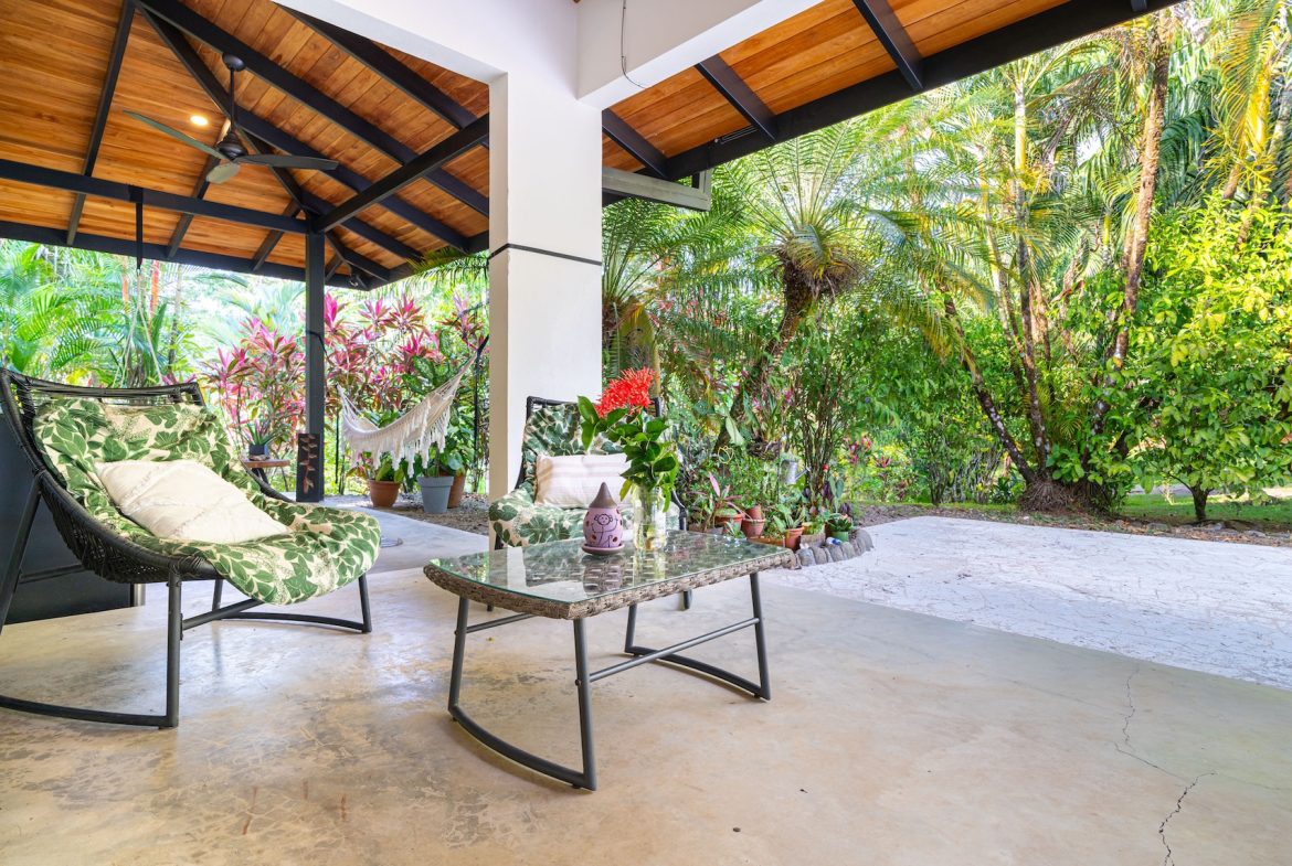 CASA SIRENA PROPERTY WITH TWO BEDROOM IN THE MIDDLE IN THE NATURE, IN OJOCHAL – 1.3 ACRES, Uvita, Costa Rica — photo 8