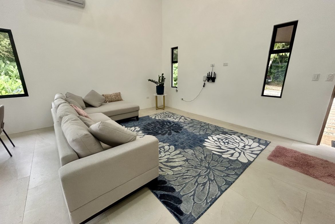 PROPERTY WITH THREE BEDROOM, IN LOS JARDINES DEL MORETE UVITA – 0.20 ACRES