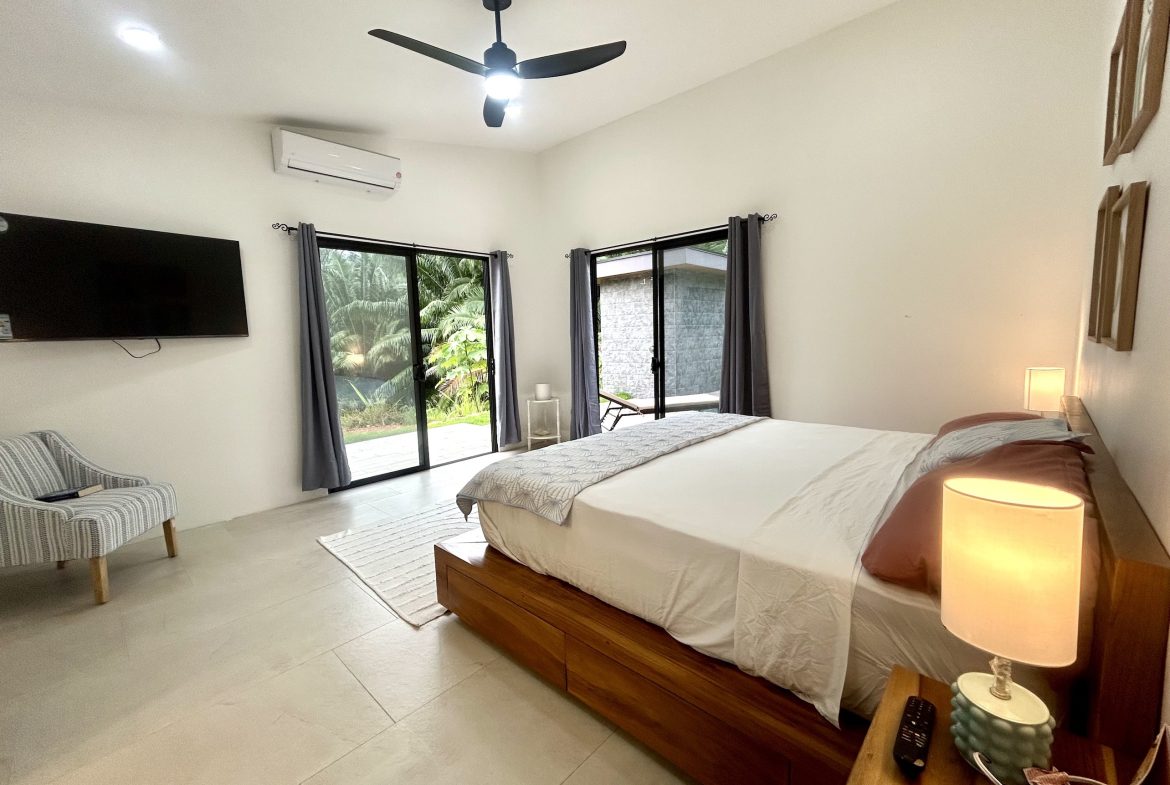 PROPERTY WITH THREE BEDROOM, IN LOS JARDINES DEL MORETE UVITA – 0.20 ACRES