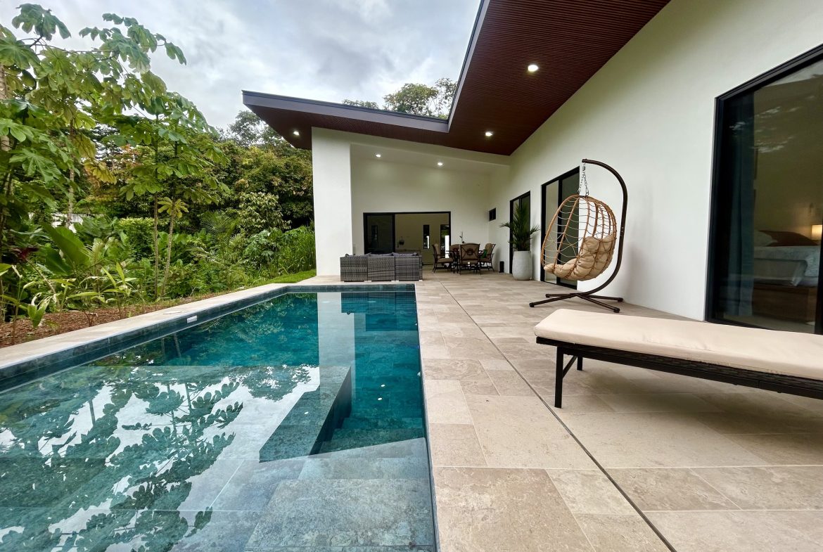 PROPERTY WITH THREE BEDROOM, IN LOS JARDINES DEL MORETE UVITA – 0.20 ACRES