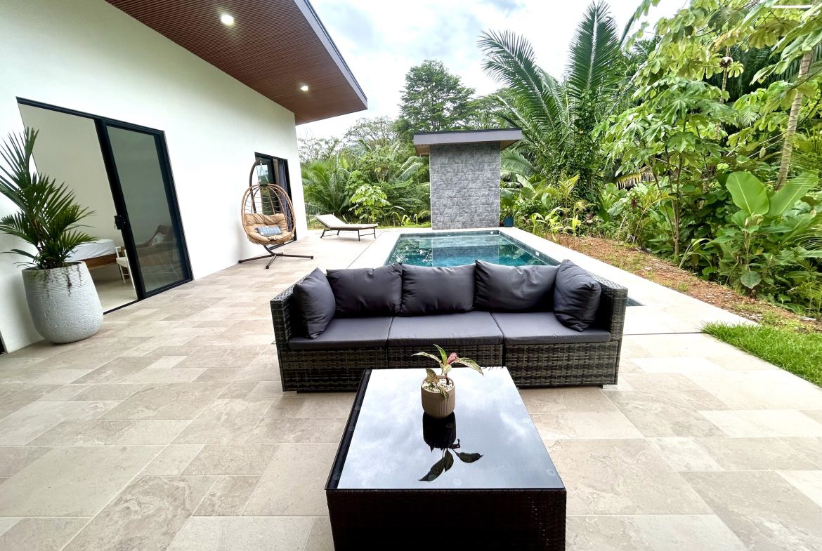 PROPERTY WITH THREE BEDROOM, IN LOS JARDINES DEL MORETE UVITA – 0.20 ACRES