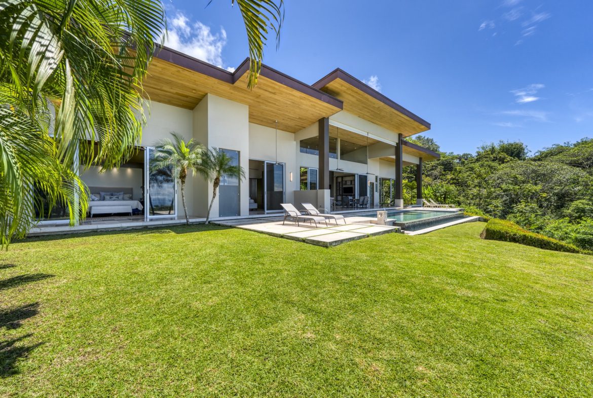 LUXURY OCEAN VIEW HOME IN ESCALERAS NEAR DOMINICAL – 1.58 ACRES, Uvita, Costa Rica — photo 3