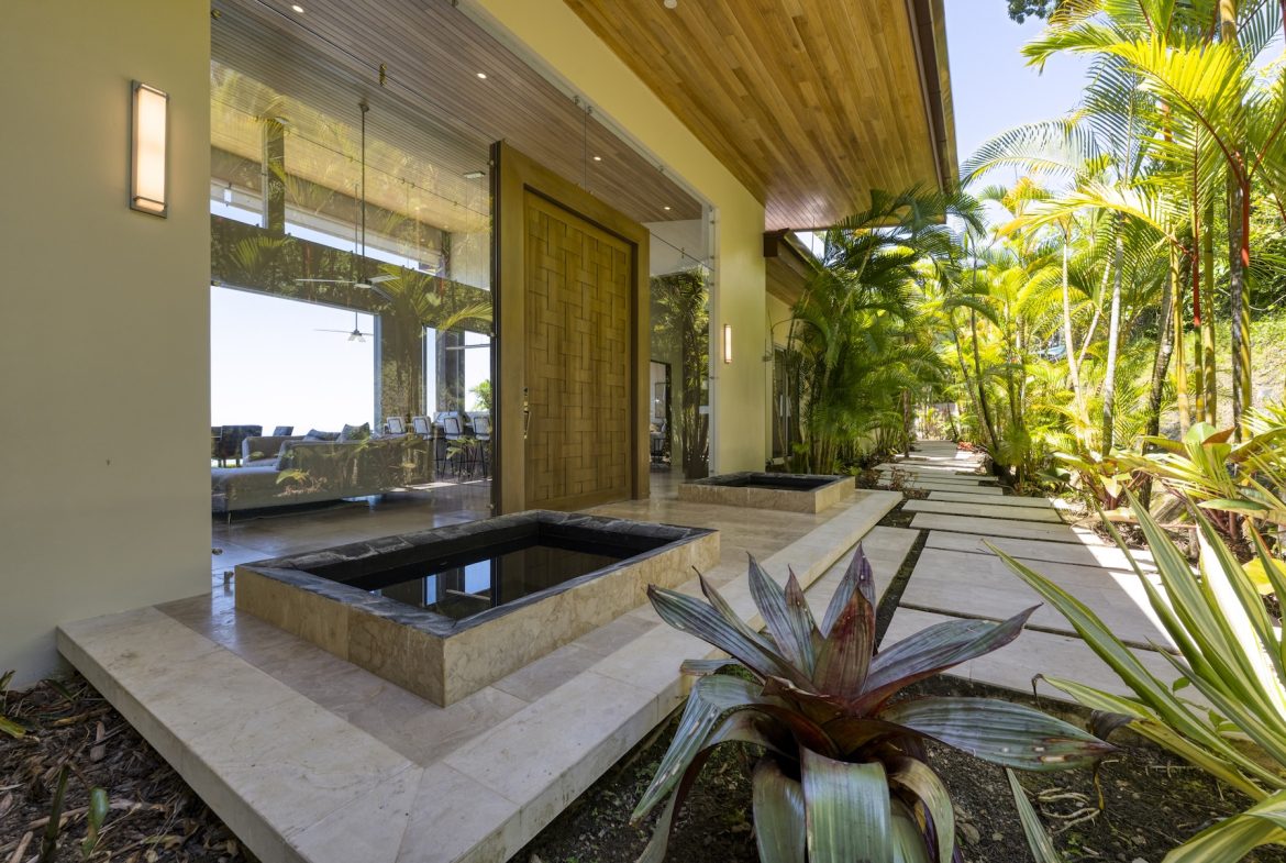 LUXURY OCEAN VIEW HOME IN ESCALERAS NEAR DOMINICAL – 1.58 ACRES, Uvita, Costa Rica — photo 6