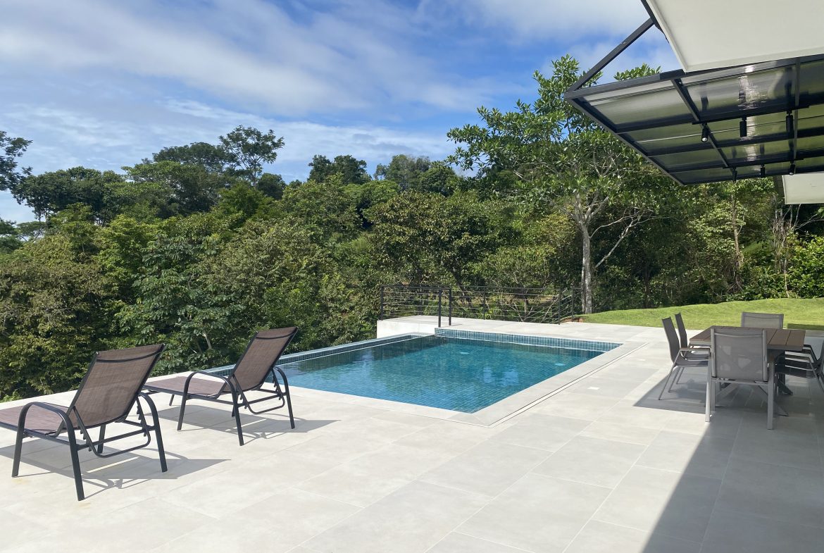 CASA VIOLINES MOUNTAIN PROPERTY WITH THREE BEDROOMS, IN TRES RIOS – 2.08 ACRES, Uvita, Costa Rica — photo 6