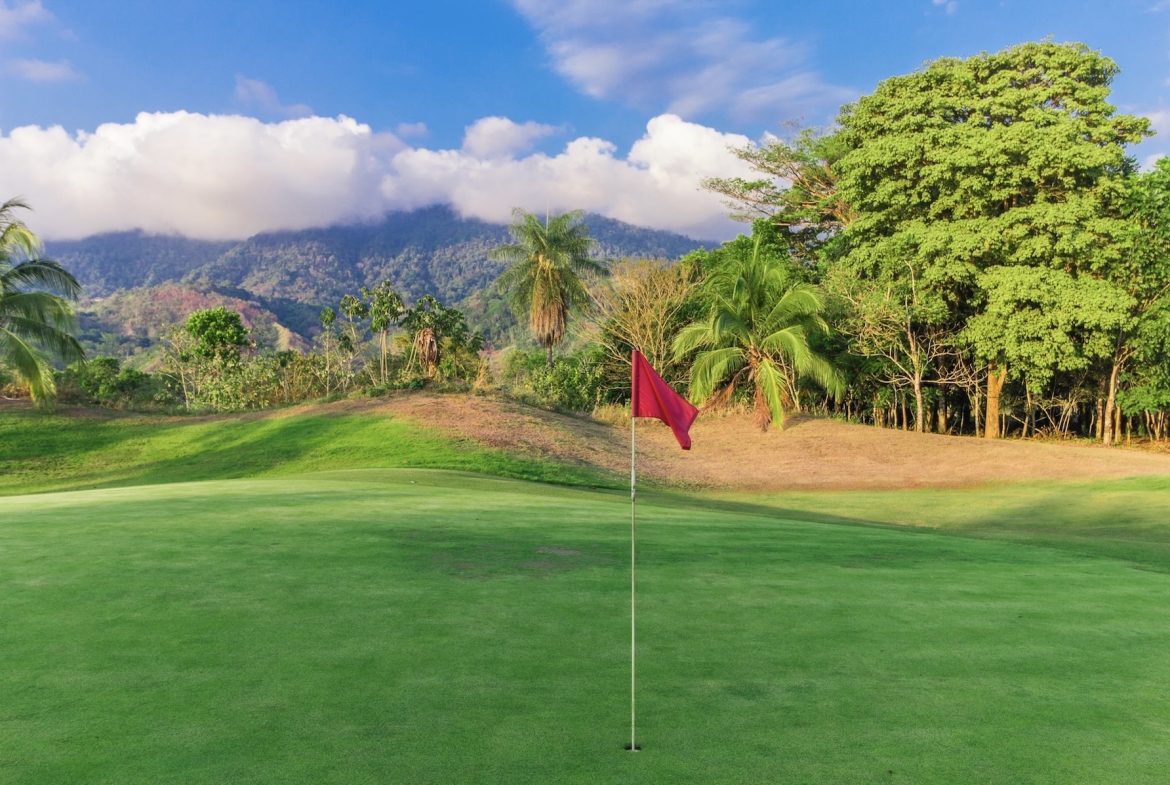 PROPERTY WITH TWO BEDROOM NEAR TO THE GOLF, IN SAN BUENAS – 30 ACRES
