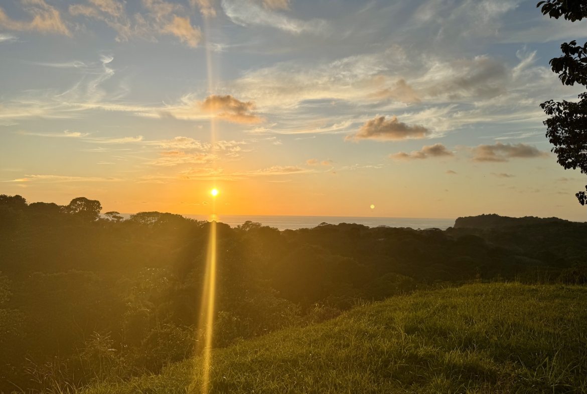 PROPERTY WITH OCEAN VIEWS AND SUNSET, IN OJOCHAL – 3.40 ACRES