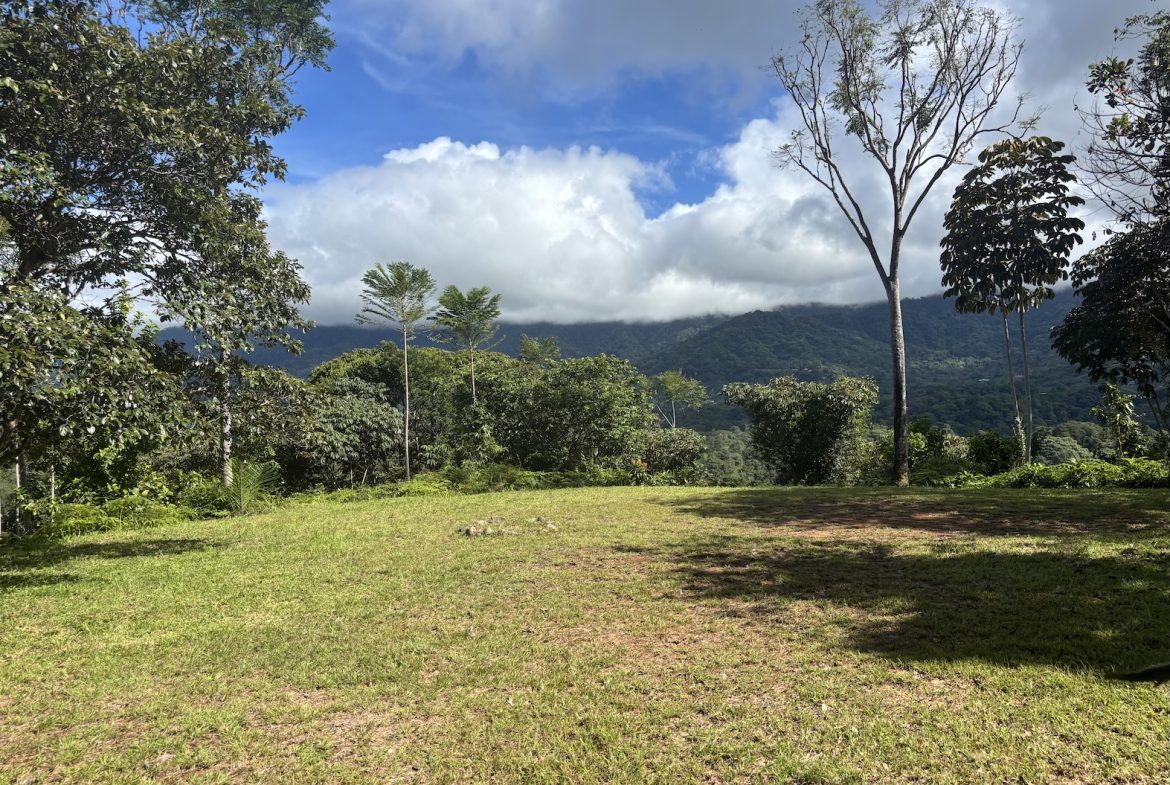 MOUNTAIN PROPERTY WITH OCEAN VIEWS AND SUNSET, IN OJOCHAL – 1.92 ACRES
