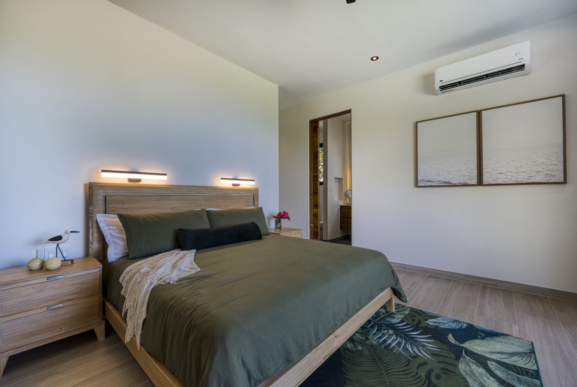 OCEAN VIEW LUXURY 3-BEDROOM HOME IN GATED COMMUNITY