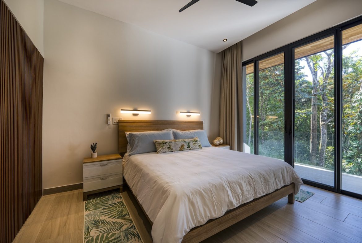 OCEAN VIEW LUXURY 3-BEDROOM HOME IN GATED COMMUNITY