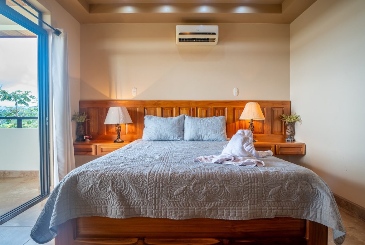 PROPERTY WITH TWO BEDROOM NEAR TO THE GOLF, IN SAN BUENAS – 30 ACRES