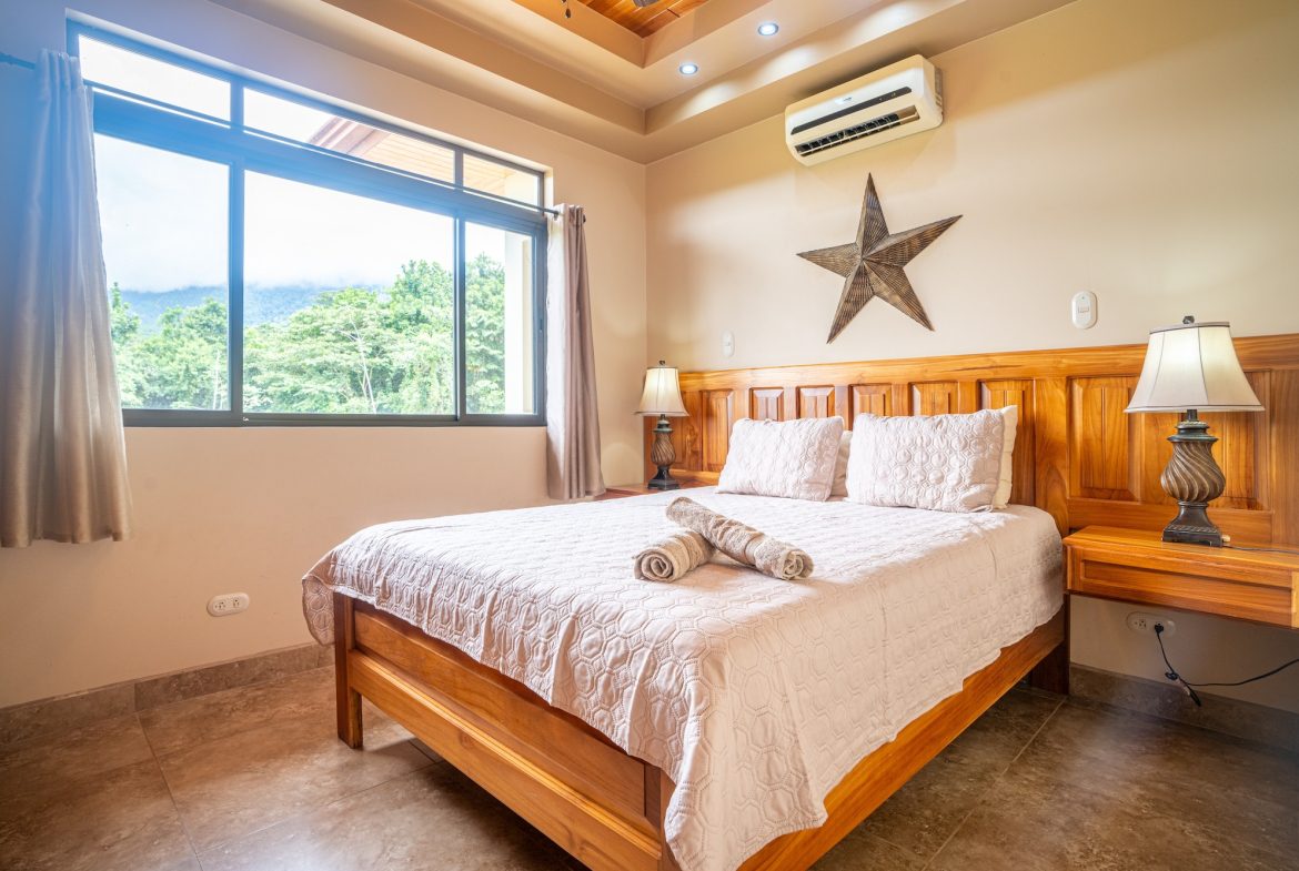 PROPERTY WITH TWO BEDROOM NEAR TO THE GOLF, IN SAN BUENAS – 30 ACRES
