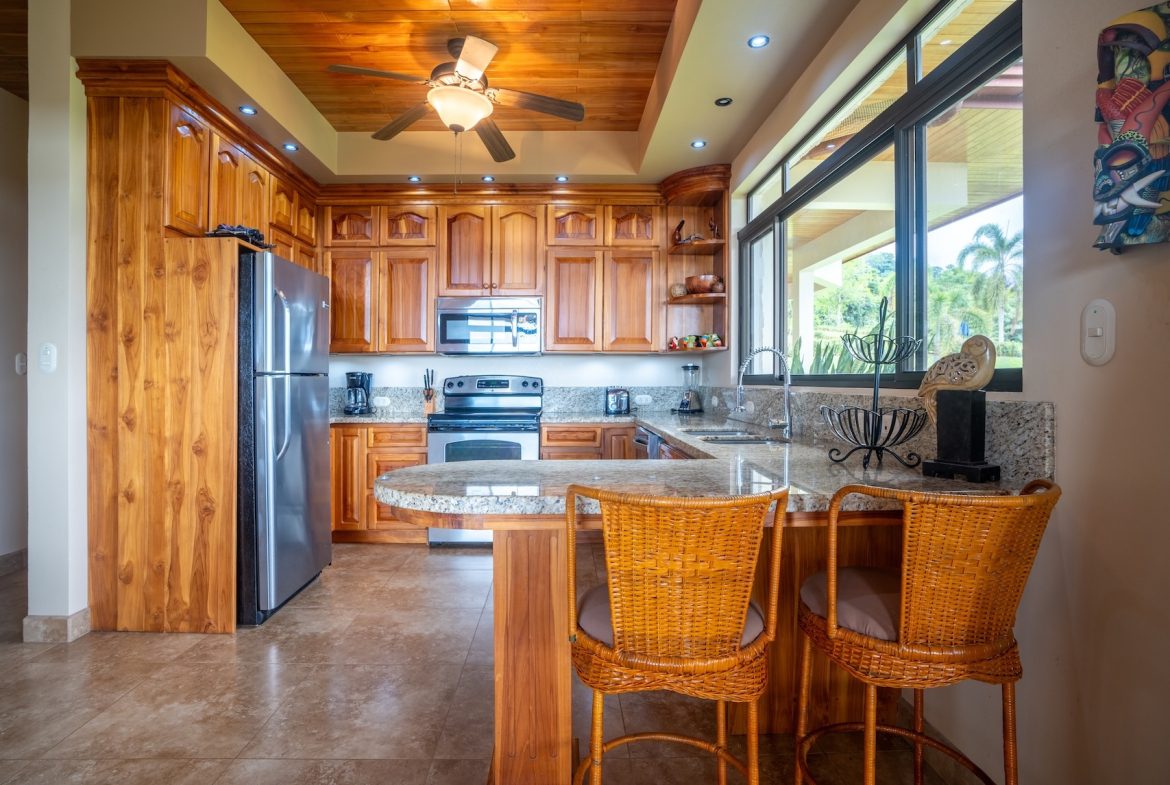PROPERTY WITH TWO BEDROOM NEAR TO THE GOLF, IN SAN BUENAS – 30 ACRES, Uvita, Costa Rica — photo 7