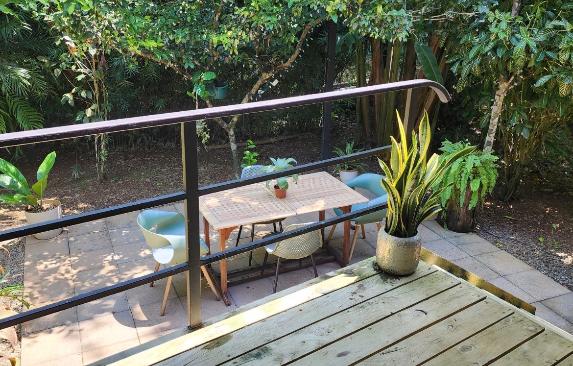 HOTEL PROPERTY WITH TEN BEDROOM AND POOL, IN OJOCHAL – 0.44 ACRES