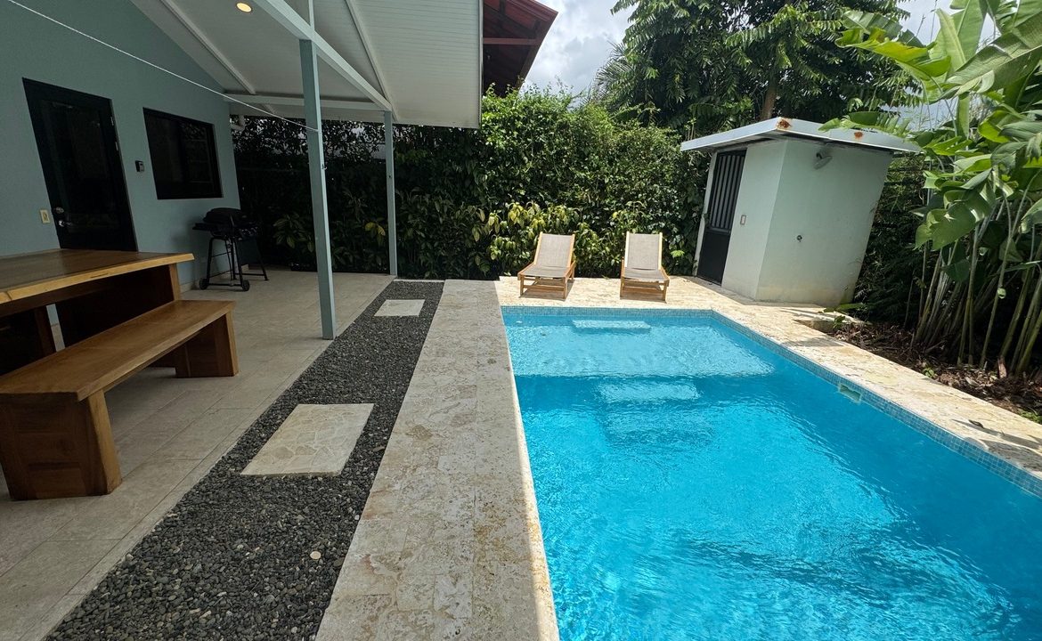 PROPERTY WITH TWO BEDROOM AND PUBLIC ROAD IN FRONT, IN BAHIA BALLENA – 0.06 ACRES