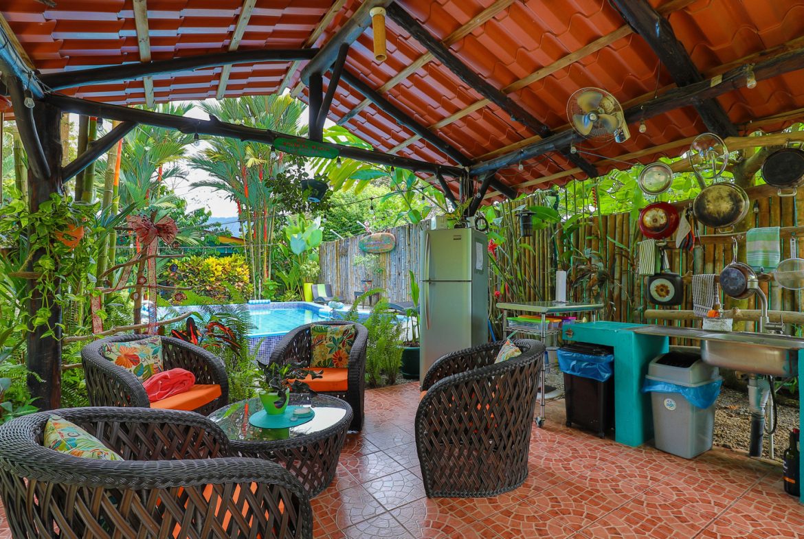 SUCCESSFUL BOUTIQUE HOTEL WITH OWNER’S HOME BY THE BEACH IN UVITA, Uvita, Costa Rica — photo 8