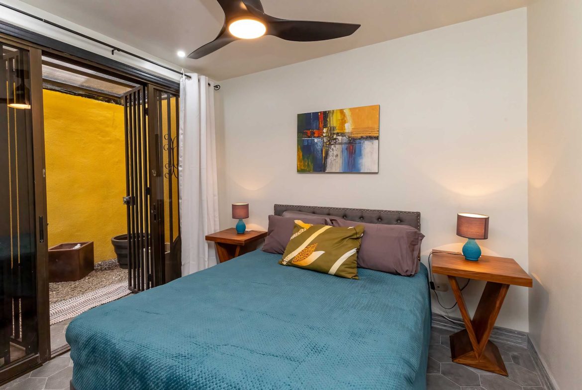 MONO TITI CONDOMINIUMS #7 | TWO BEDROOMS WITH JUNGLE VIEW, IN MANUEL ANTONIO – 0.012 ACRES