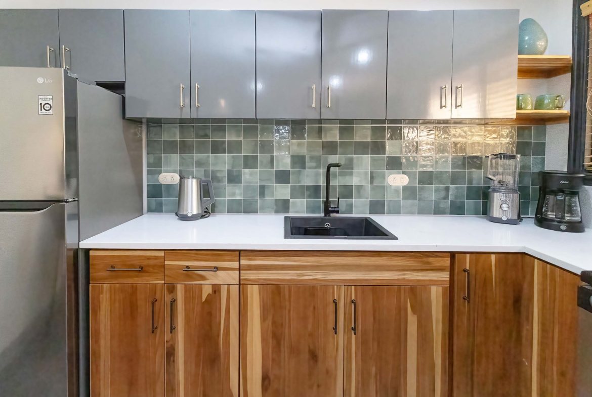 MONO TITI CONDOMINIUMS #7 | TWO BEDROOMS WITH JUNGLE VIEW, IN MANUEL ANTONIO – 0.012 ACRES