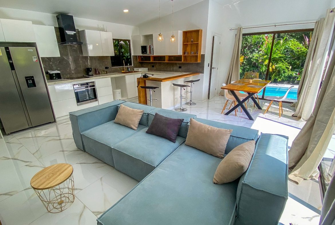 PROPERTY WITH PUBLIC ROAD IN FRONT WITH THREE BEDROOMS AND, IN UVITA – 0.05 ACRES, Uvita, Costa Rica — photo 7