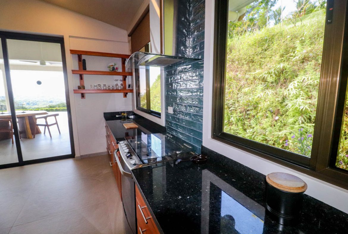 PROPERTY WITH TWO BEDROOMS WITH PANORAMIC VIEWS OF THE MOUNTAINS, IN OJOCHAL – 1.48 ACRES