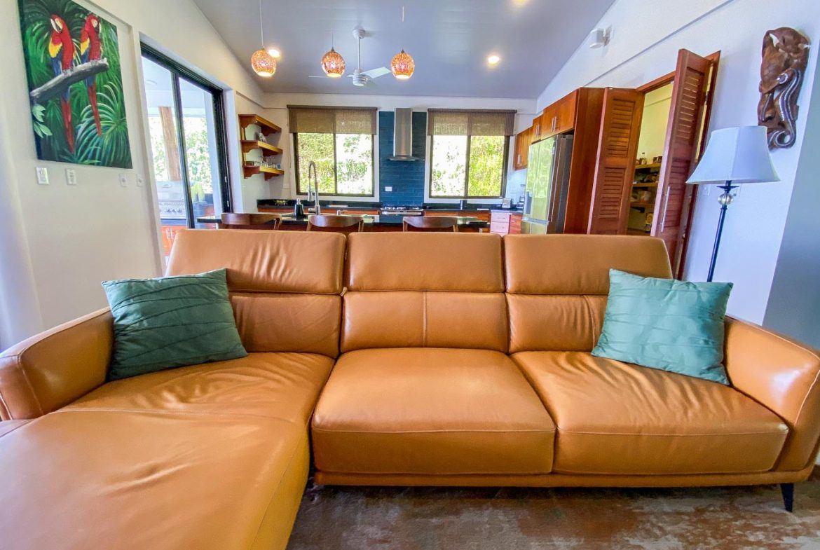 PROPERTY WITH TWO BEDROOMS WITH PANORAMIC VIEWS OF THE MOUNTAINS, IN OJOCHAL – 1.48 ACRES