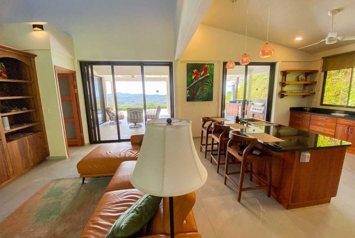 PROPERTY WITH TWO BEDROOMS WITH PANORAMIC VIEWS OF THE MOUNTAINS, IN OJOCHAL – 1.48 ACRES
