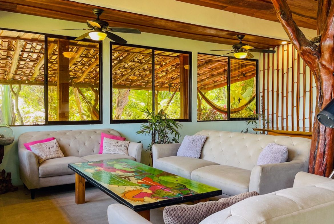 JUNGLE TWO FLOOR PROPERTY WITH MOUNTAIN VIEWS, IN PLATANILLO – 10.85 ACRES, Uvita, Costa Rica — photo 8