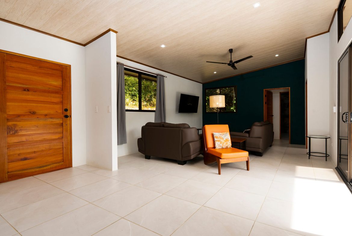 2 HOMES, MOUNTAIN VIEWS, EXTRA BUILDING SITES, FRUIT TREES, AND A CREEK, Uvita, Costa Rica — photo 6