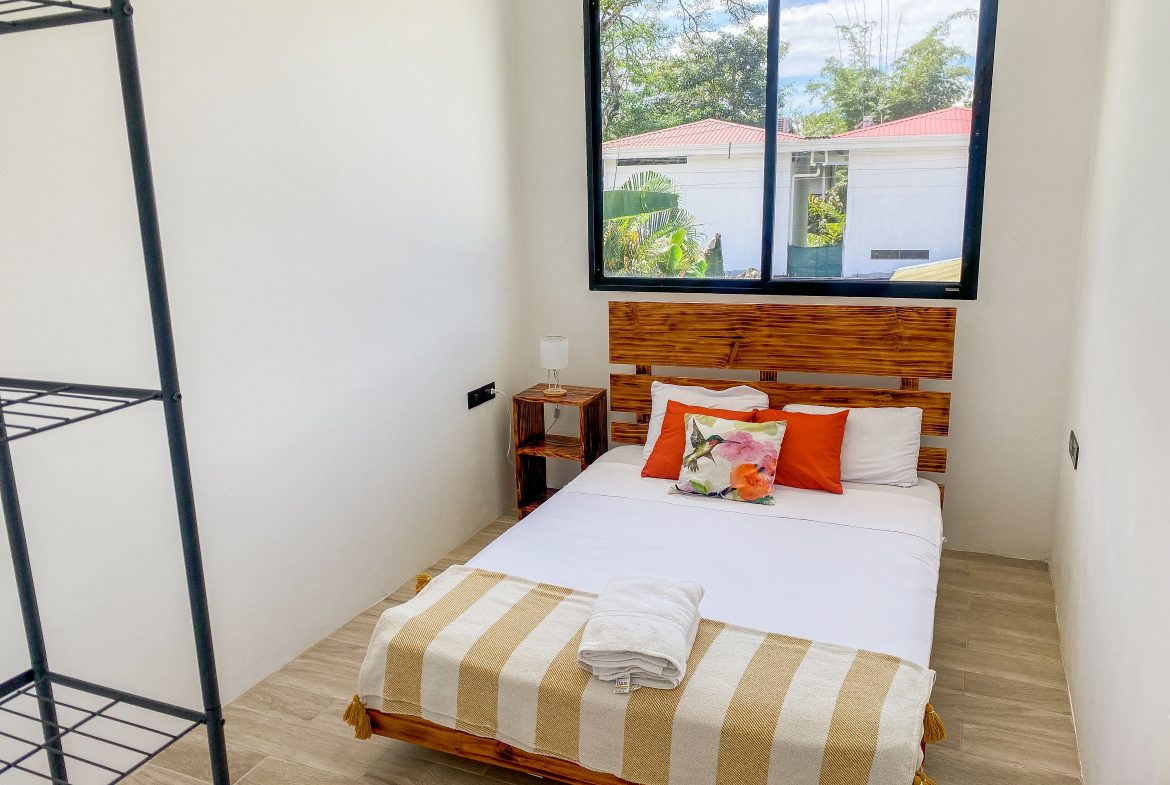 PROPERTY WITH THREE BEDROOMS AND POOL, IN UVITA – 0.07 ACRES