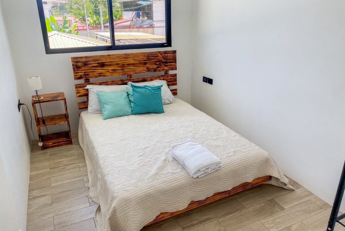 PROPERTY WITH THREE BEDROOMS AND POOL, IN UVITA – 0.07 ACRES