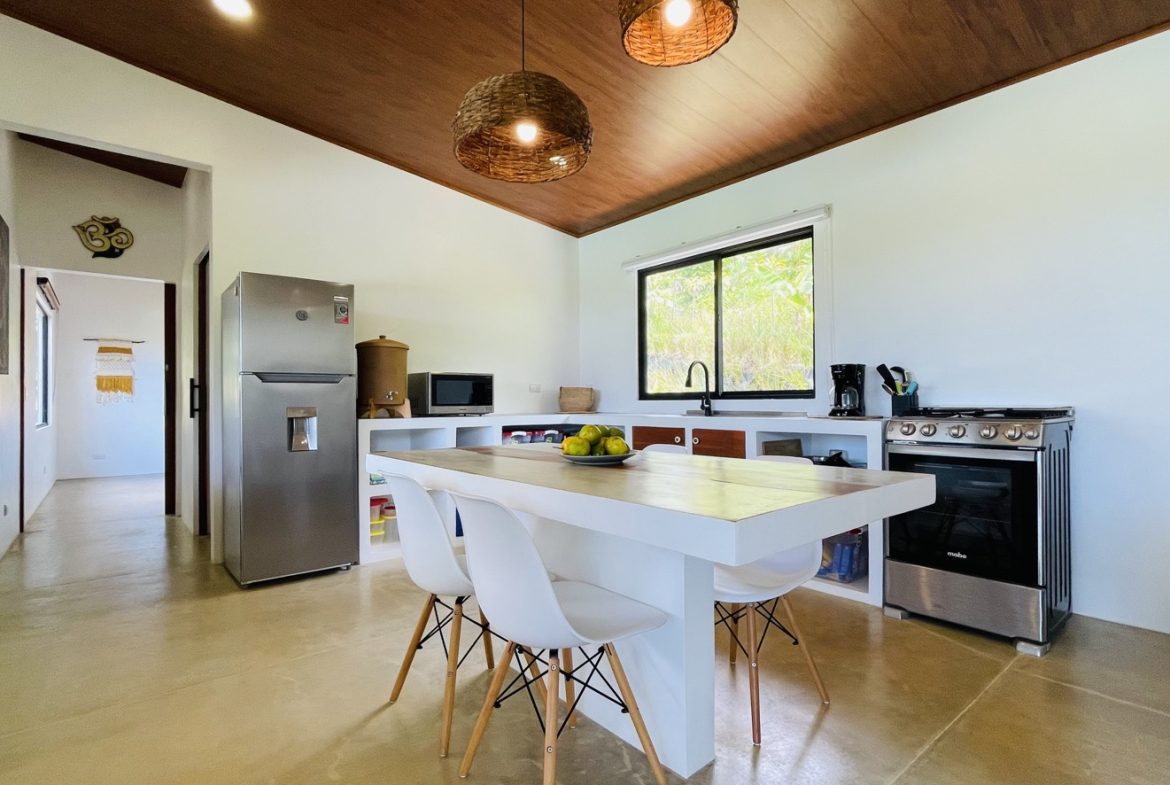 MOUNTAIN PROPERTY WITH TWO BEDROOM, IN TRES RIOS – 0.53 ACRES