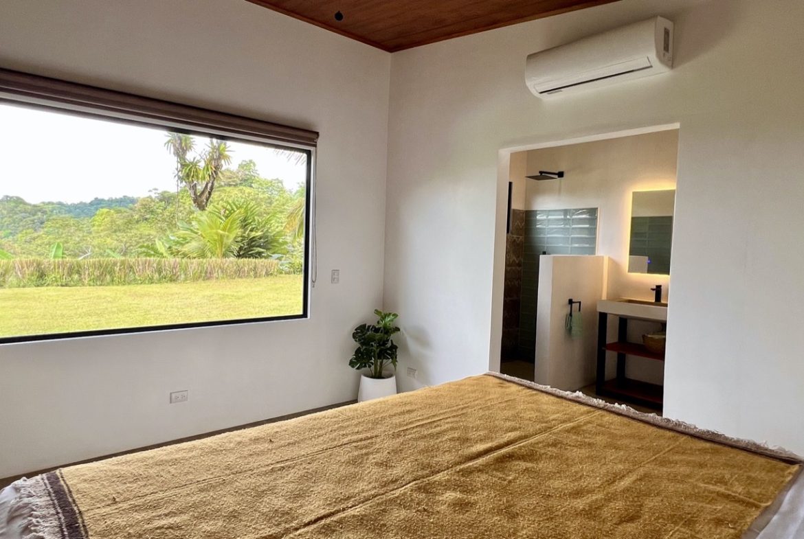 MOUNTAIN PROPERTY WITH TWO BEDROOM, IN TRES RIOS – 0.53 ACRES