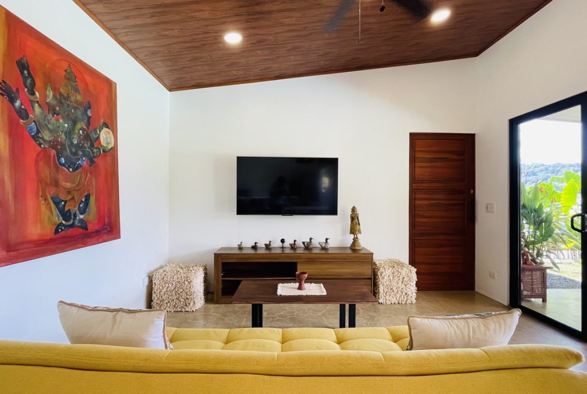 MOUNTAIN PROPERTY WITH TWO BEDROOM, IN TRES RIOS – 0.53 ACRES