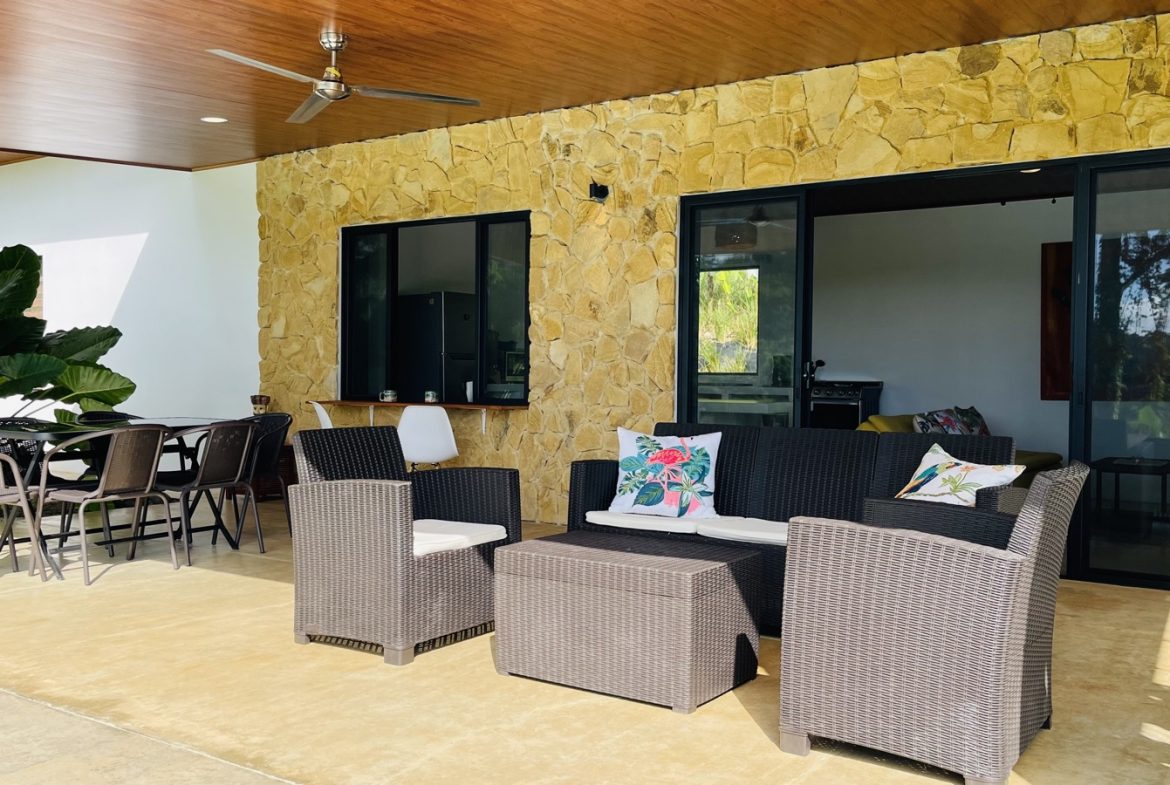 MOUNTAIN PROPERTY WITH TWO BEDROOM, IN TRES RIOS – 0.53 ACRES