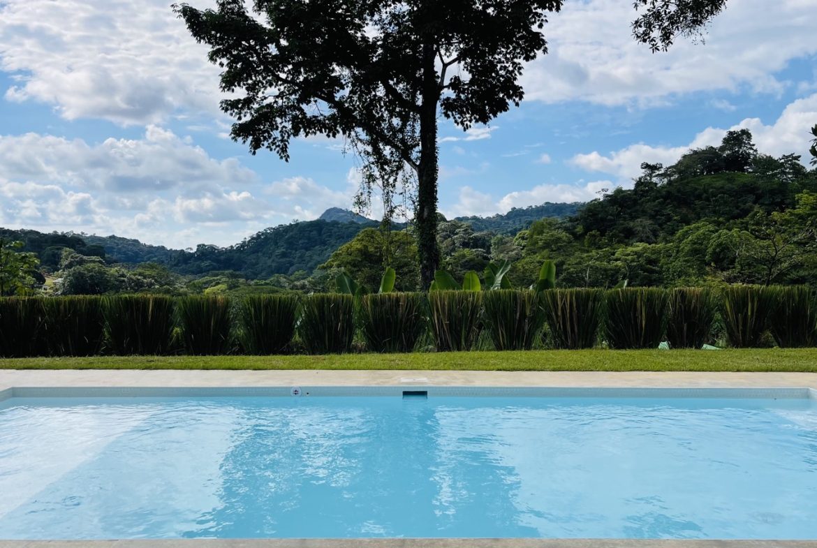 MOUNTAIN PROPERTY WITH TWO BEDROOM, IN TRES RIOS – 0.53 ACRES