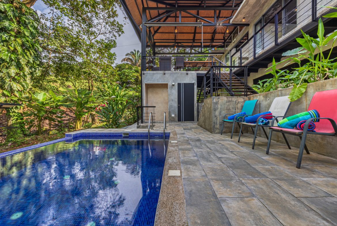 PROPERTY WITH THREE BEDROOM NEAR TO EVERYTHING, IN UVITA – 0.20 ACRES