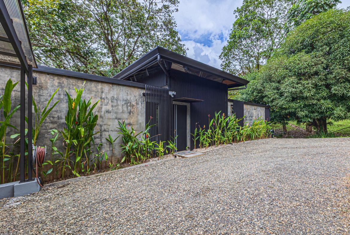 PROPERTY WITH THREE BEDROOM NEAR TO EVERYTHING, IN UVITA – 0.20 ACRES, Uvita, Costa Rica — photo 8