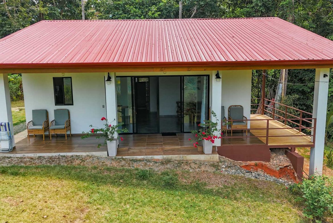 MOUNTAIN PROPERTY WITH A GUEST HOUSE WITH BEAUTIFUL VIEWS OF THE NATURE, IN BARU – 3.53 ACRES, Uvita, Costa Rica — photo 4