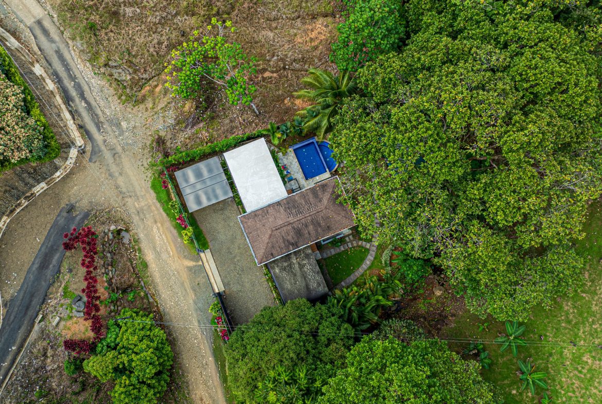 PROPERTY WITH THREE BEDROOM NEAR TO EVERYTHING, IN UVITA – 0.20 ACRES, Uvita, Costa Rica — photo 2