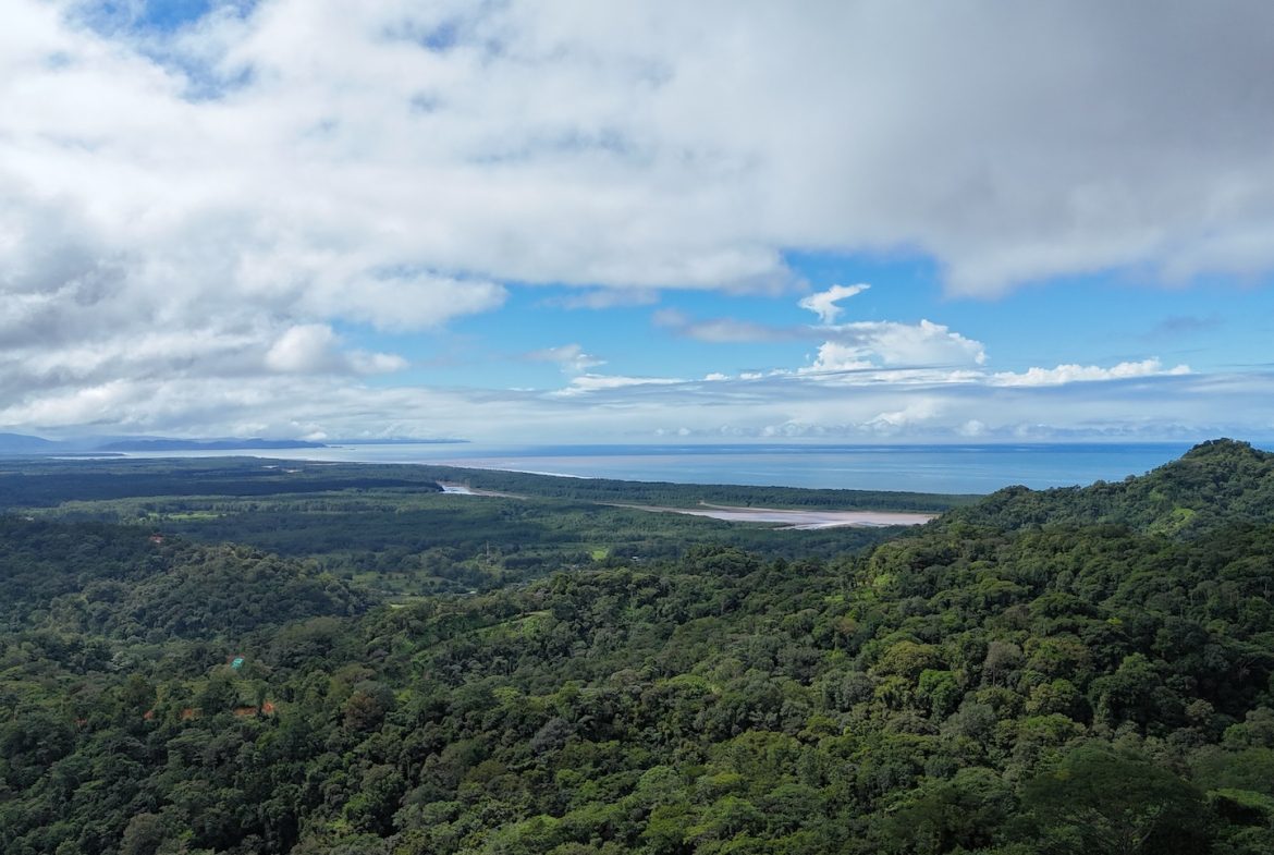 MOUNTAIN BUILDING PROPERTY WITH OCEAN VIEWS, IN TRES RIOS – 2.27 ACRES