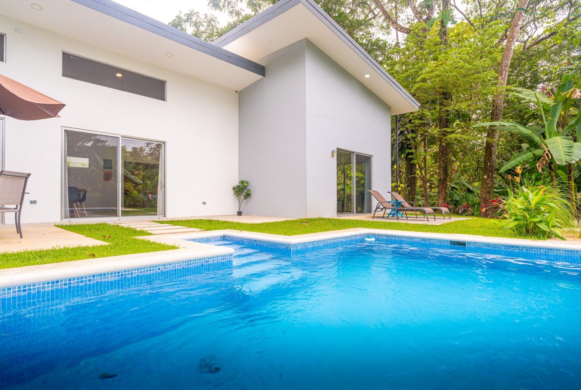 PROPERTY WITH THREE BEDROOMS AND NATURE VIEWS, IN UVITA – 0.47 ACRES, Uvita, Costa Rica — photo 8