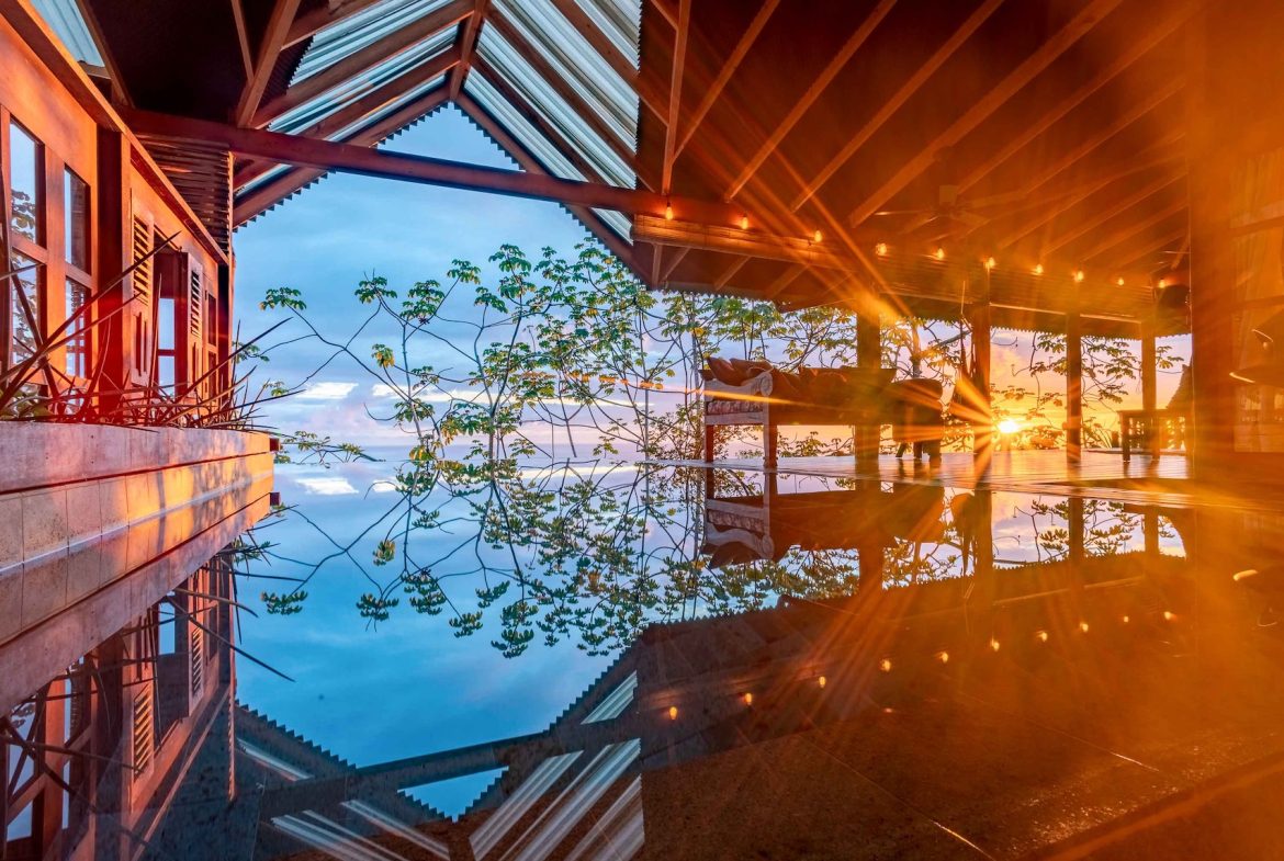 PROPERTY WITH OCEAN AND SUNSET VIEWS, IN ESCALERAS – 1.23 ACRES