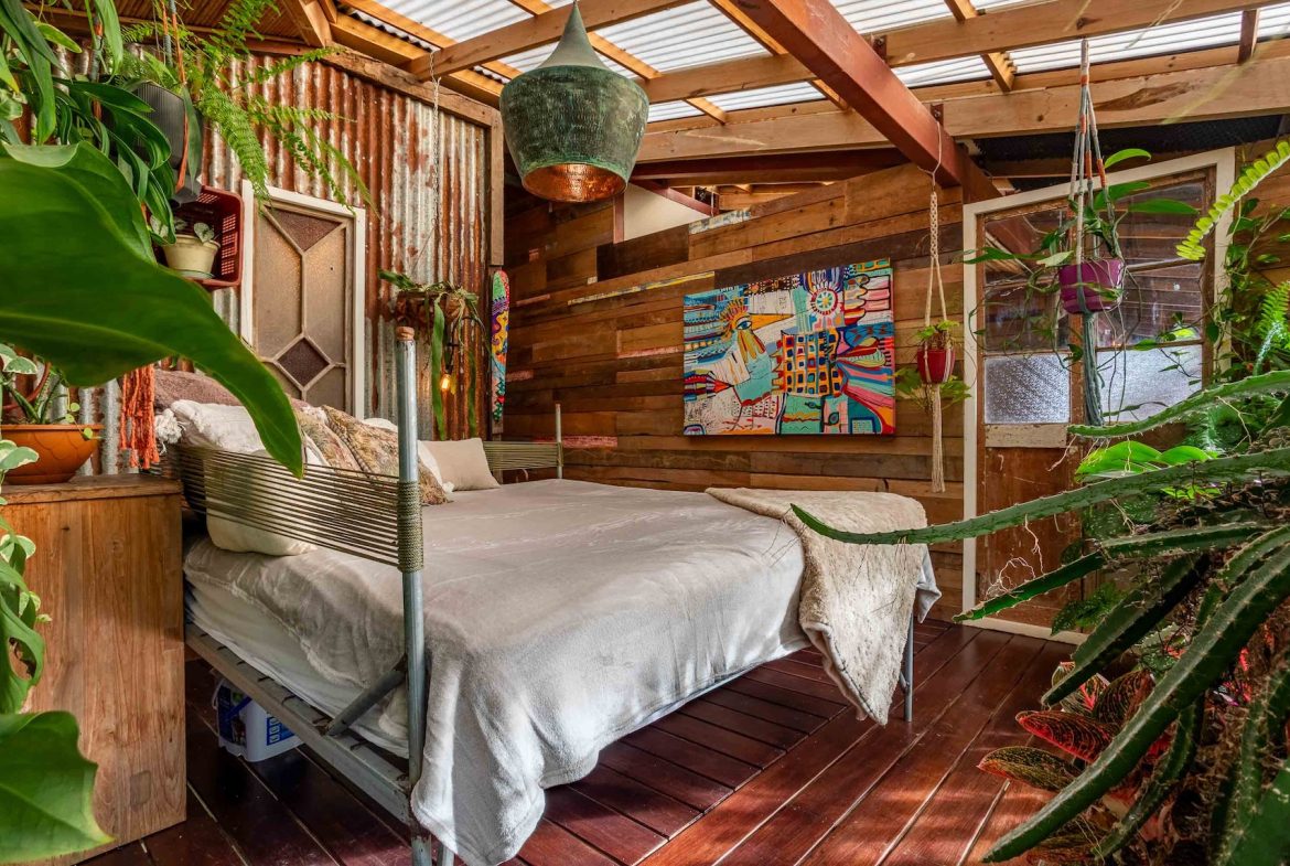 PROPERTY WITH OCEAN AND SUNSET VIEWS, IN ESCALERAS – 1.23 ACRES