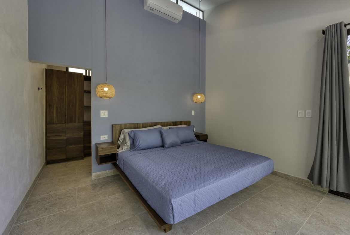 CASA DEL BOSQUE PROPERTY WITH TWO BEDROOM IN THE MIDDLE OF THE NATURE, IN SAVEGRE – 1.23 ACRES