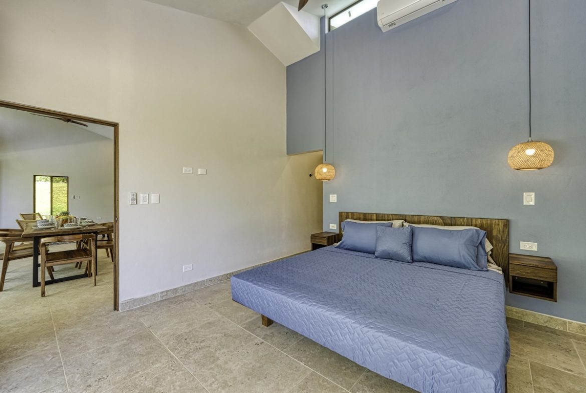 CASA DEL BOSQUE PROPERTY WITH TWO BEDROOM IN THE MIDDLE OF THE NATURE, IN SAVEGRE – 1.23 ACRES