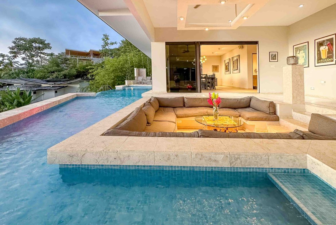 VILLA CIELO AZUL LUXURY PROPERTY WITH SIX BEDROOMS AND OCEAN VIEWS, IN JARDINES DEL MORETE UVITA – 0.55 ACRES, Uvita, Costa Rica — photo 6