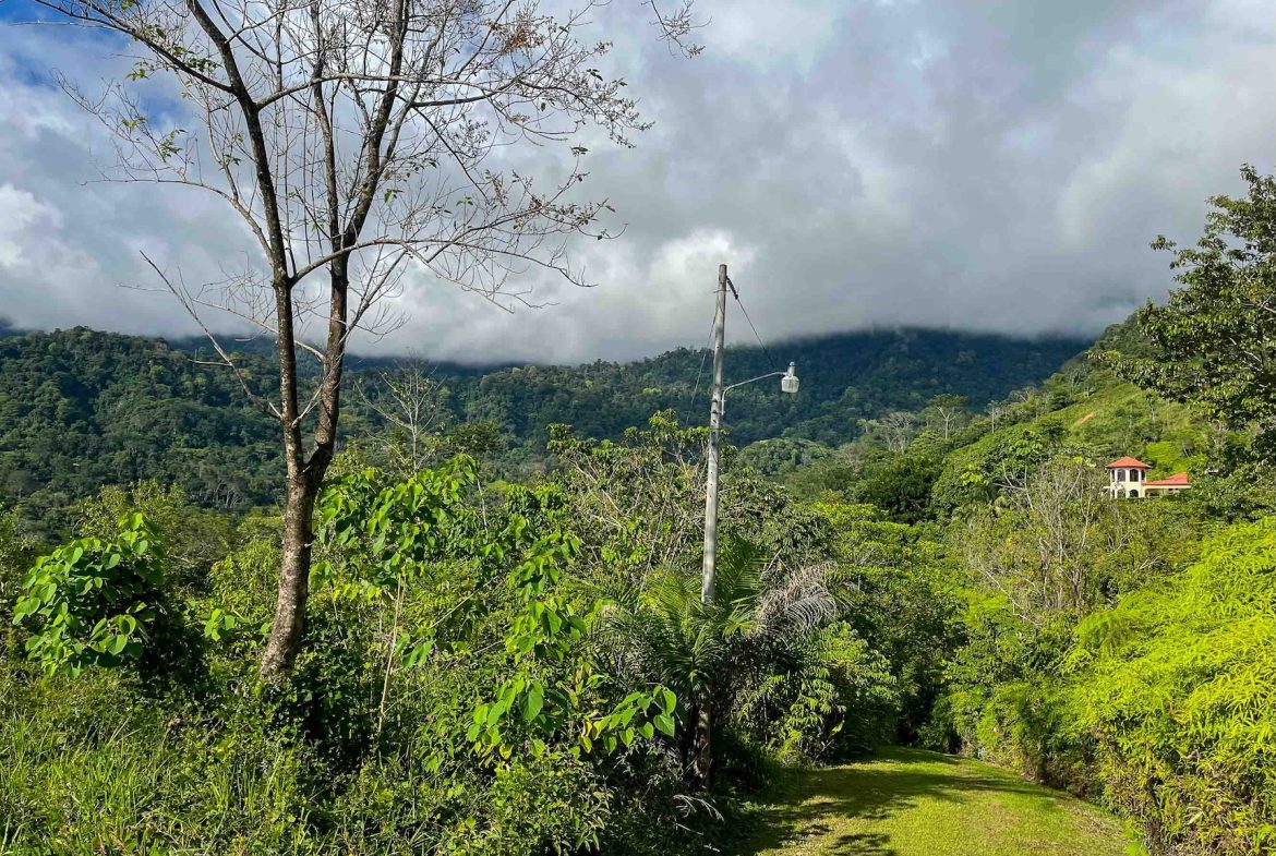 MOUNTAIN BUILDING PROPERTY WITH OCEAN VIEWS, IN OJOCHAL – 0.38 ACRES
