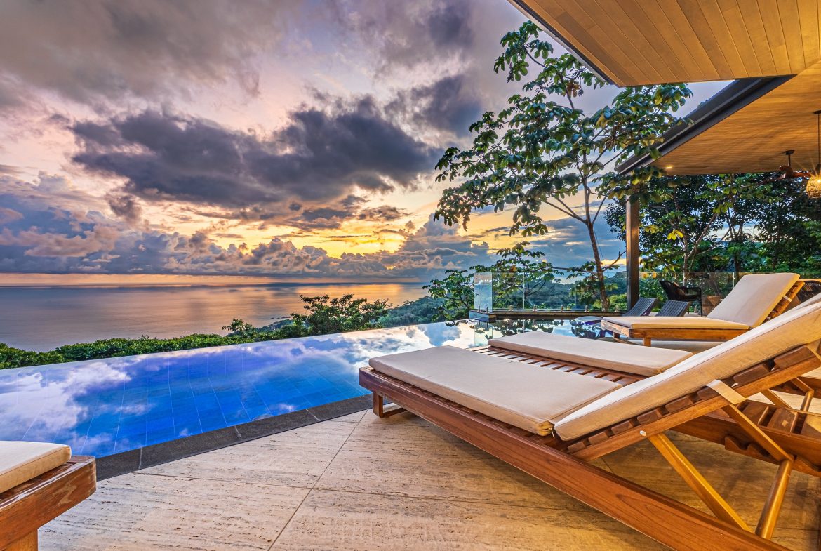 MAJESTIC LUXURY ESTATE WITH FIVE BEDROOMS IN ESCALERAS – 5.5 ACRES, Uvita, Costa Rica — photo 6